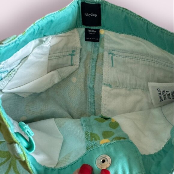 GAP Kids Floral Pants Jeans  size: 4T - Picture 4 of 5